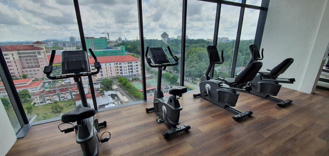 Kozi Square New Sgh Cozy Home 8A Кучінг Екстер'єр фото